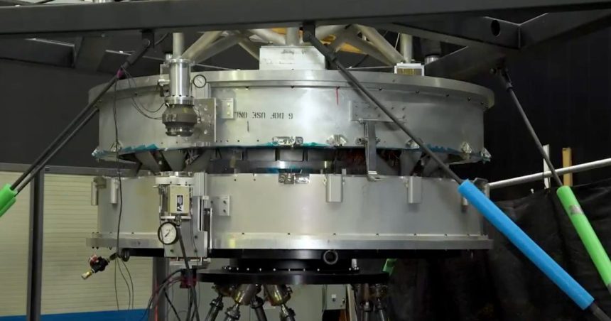 NASA Cryocoupler. The gas pump nozzle that could one day refuel rockets in orbit