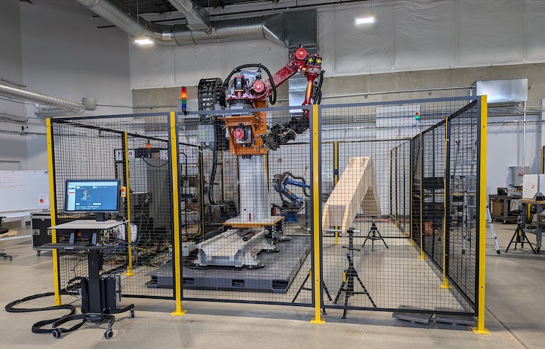 Güdel TrackMotion. Robots that grind on the move, up and down