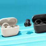 Sennheiser Accentum Clip. The audio veteran finally cuts the cord-loop
