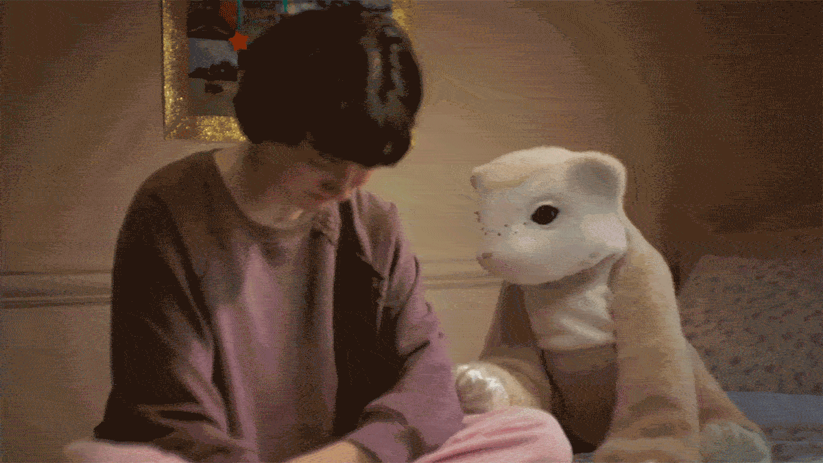 Familiar by Familiar Machines & Magic. A robotic companion that wants you off your phone