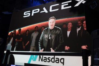 SpaceX Eyes Mesh Optical. A photon-speed bet on data centers