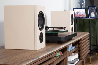 PSB iQ Series. All-in-one streaming speakers that gun for KEF's crown