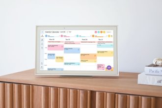 Skylight Calendar 2. The touchscreen hub that finally synced my family