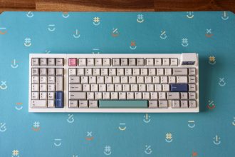 Epomaker RT98. The tenkey keyboard that finally swings both ways