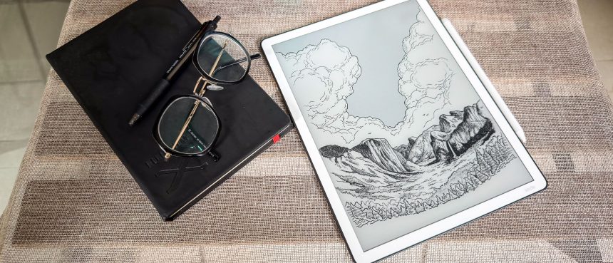 Amazon Kindle Scribe (2025). The e-paper notebook that finally feels right
