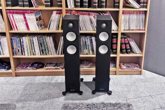 Monitor Audio Bronze 300 7G. Slim floorstanders that punch above their price