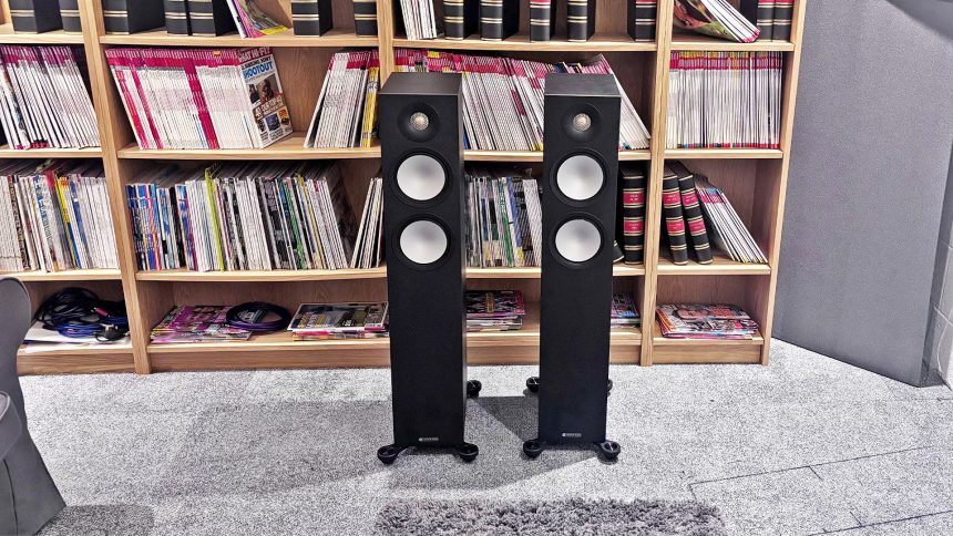 Monitor Audio Bronze 300 7G. Slim floorstanders that punch above their price