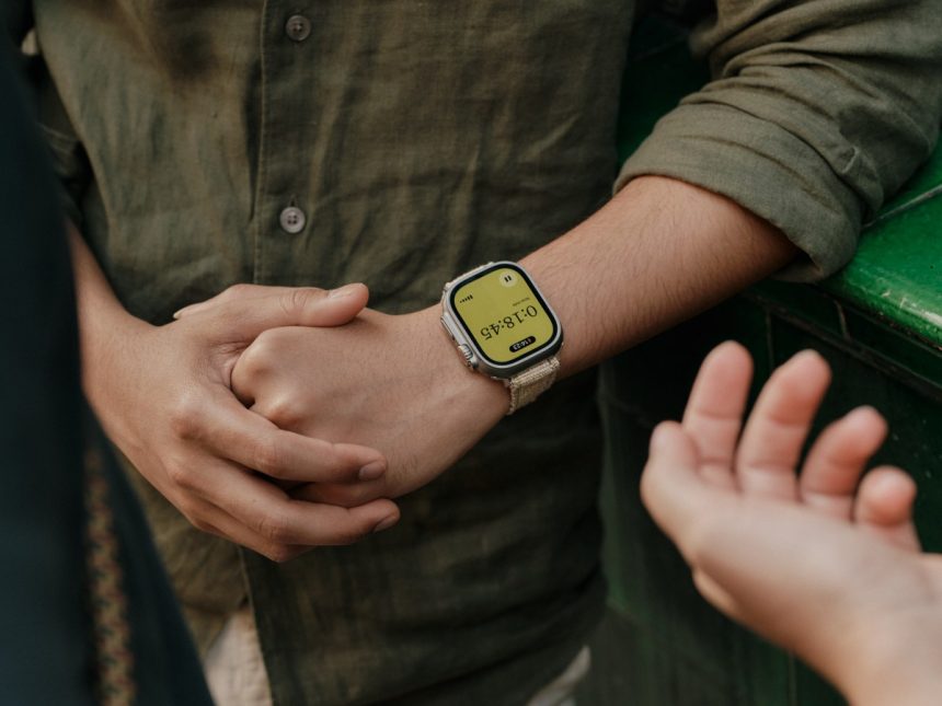 Granola for Apple Watch. Take meeting notes without reaching for your phone