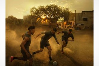 Annie Leibovitz and the Mexico Filter. When color grading becomes a controversy