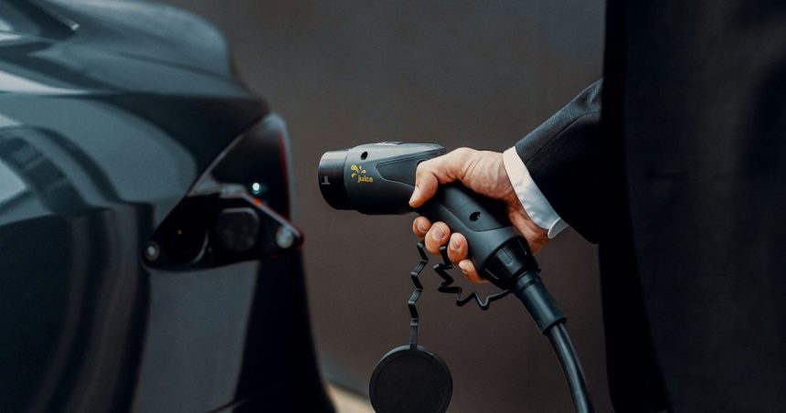 EV Batteries Are Outlasting the Skeptics And the Data Proves It
