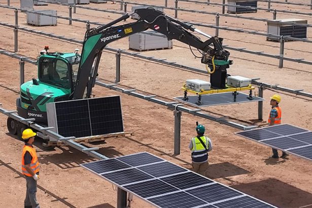 Xpanner X1 Panel Lift. Robotic muscle for solar farm construction