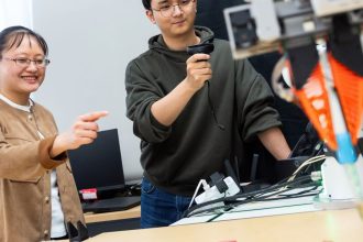 Diff-DAgger. How researcher Yen-Ling Kuo teaches robots to know when they're lost