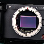 Canon EOS R6 V. Firmware 1.1.0 finally lets the hybrid flagship fire flash