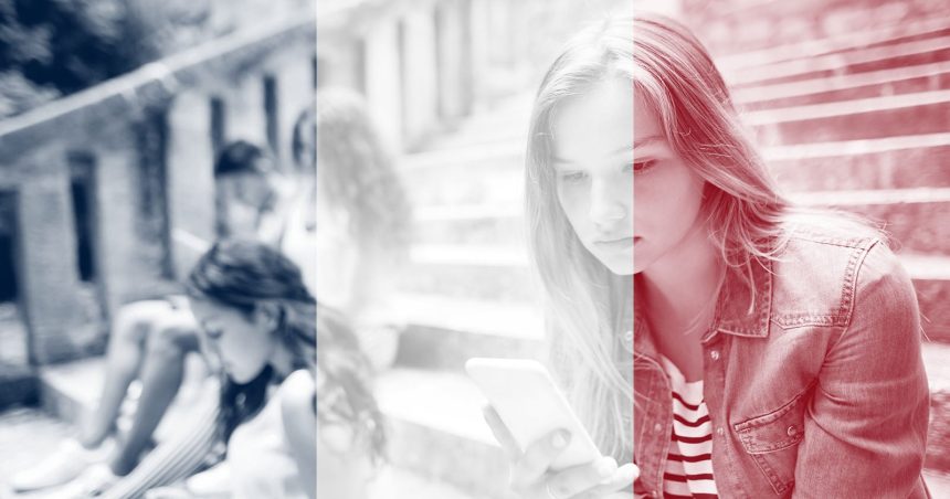 France Bans Social Media Under 15. Europe's First Age Wall Goes Up