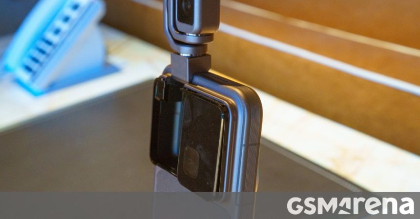 Honor Robot Phone. The gadget that crashed the World Cup final