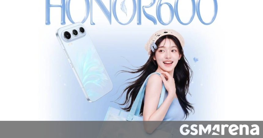 Honor 600 Pro. A Sky Blue gift box for Wang Churan devotees