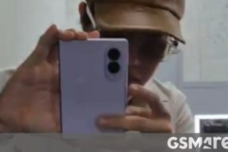 Samsung Galaxy Z Fold8. A BTS star hands us the best pre-launch look yet