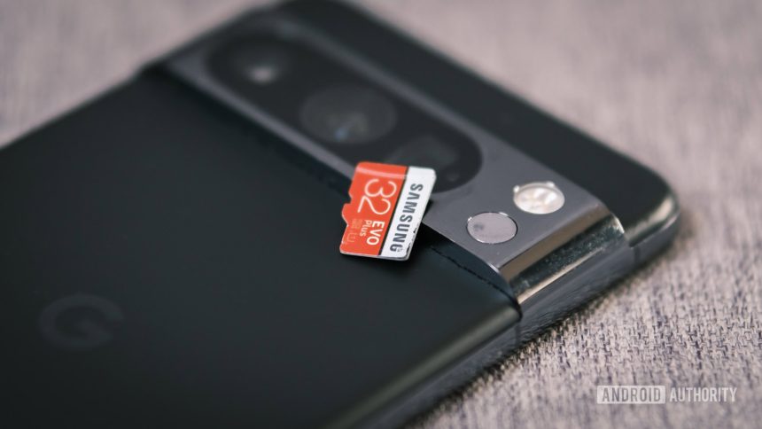 Samsung T7 and T9. Why expandable storage suddenly makes sense again