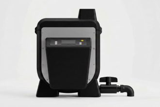 Fränk. The home film lab that develops your Super 8 while you make coffee
