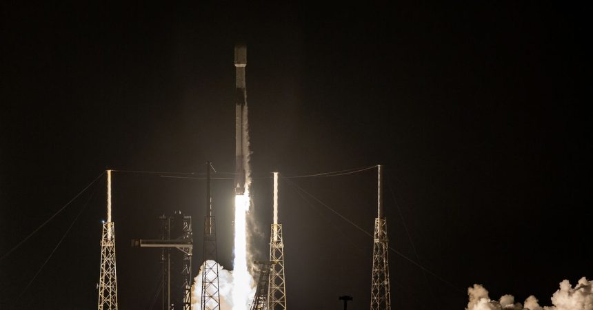 SpaceX Falcon 9 Upper Stage. A dead rocket is about to bomb the Moon