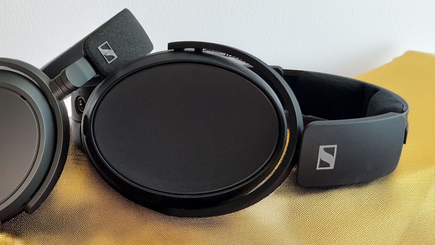 Sennheiser HD 480 PRO. Closed-back monitoring that plays in the big leagues