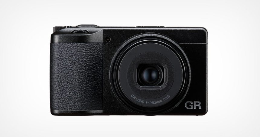 Ricoh GR IVx. A 40mm companion for the street shooter's pocket