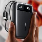 Baseus EnerFill FC11. The power bank that carries its own cables
