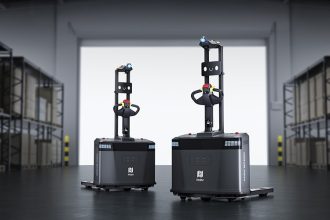 Pudu MP2000. The autonomous forklift that lifts two tonnes on its own