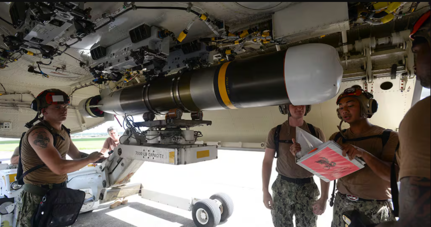 US Navy Silent Anvil. The air-launched torpedo that glides before it strikes