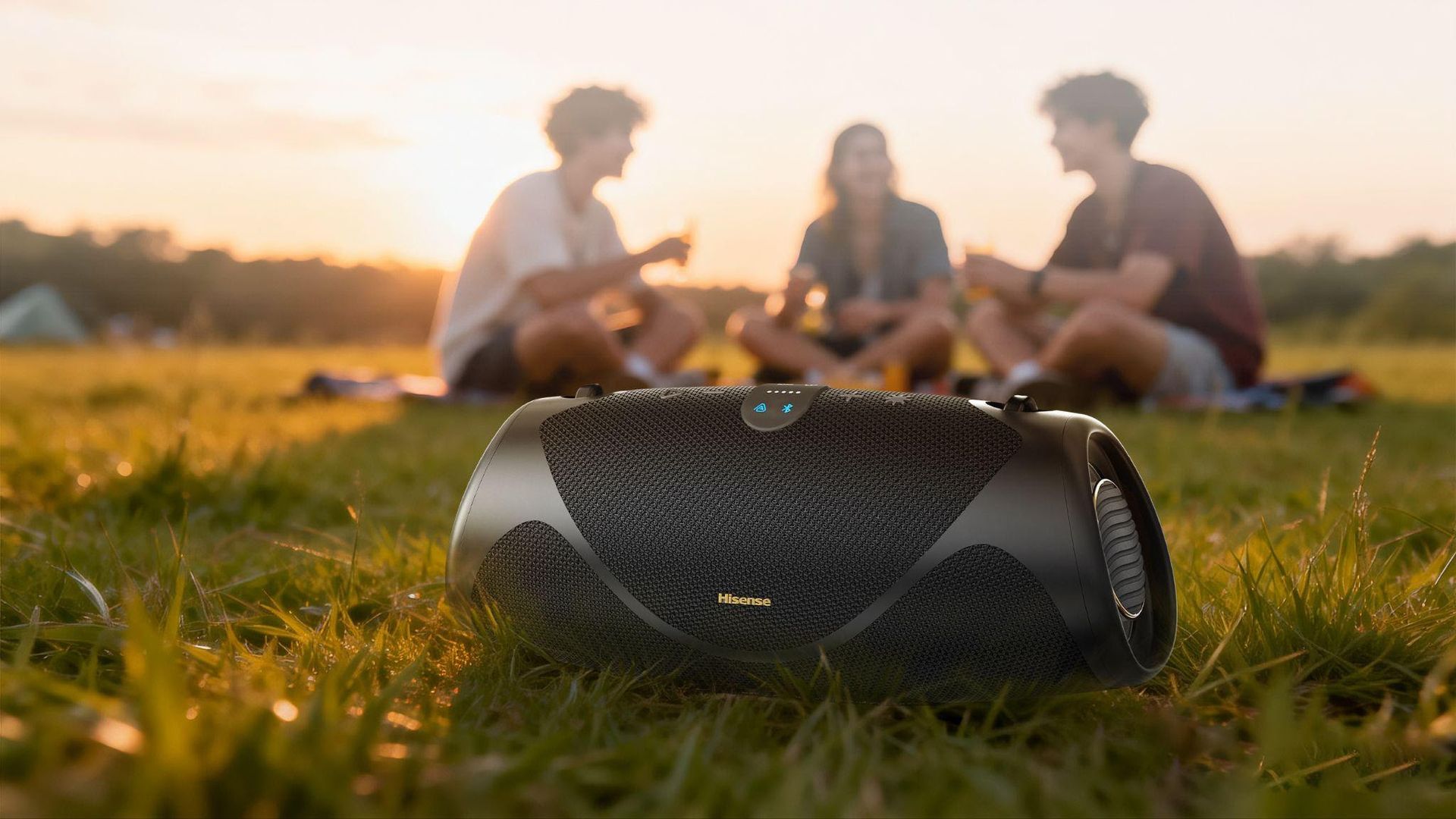 Hisense FlexBoom, WeBoom and VoyageBoom. A TV giant takes its sound outdoors