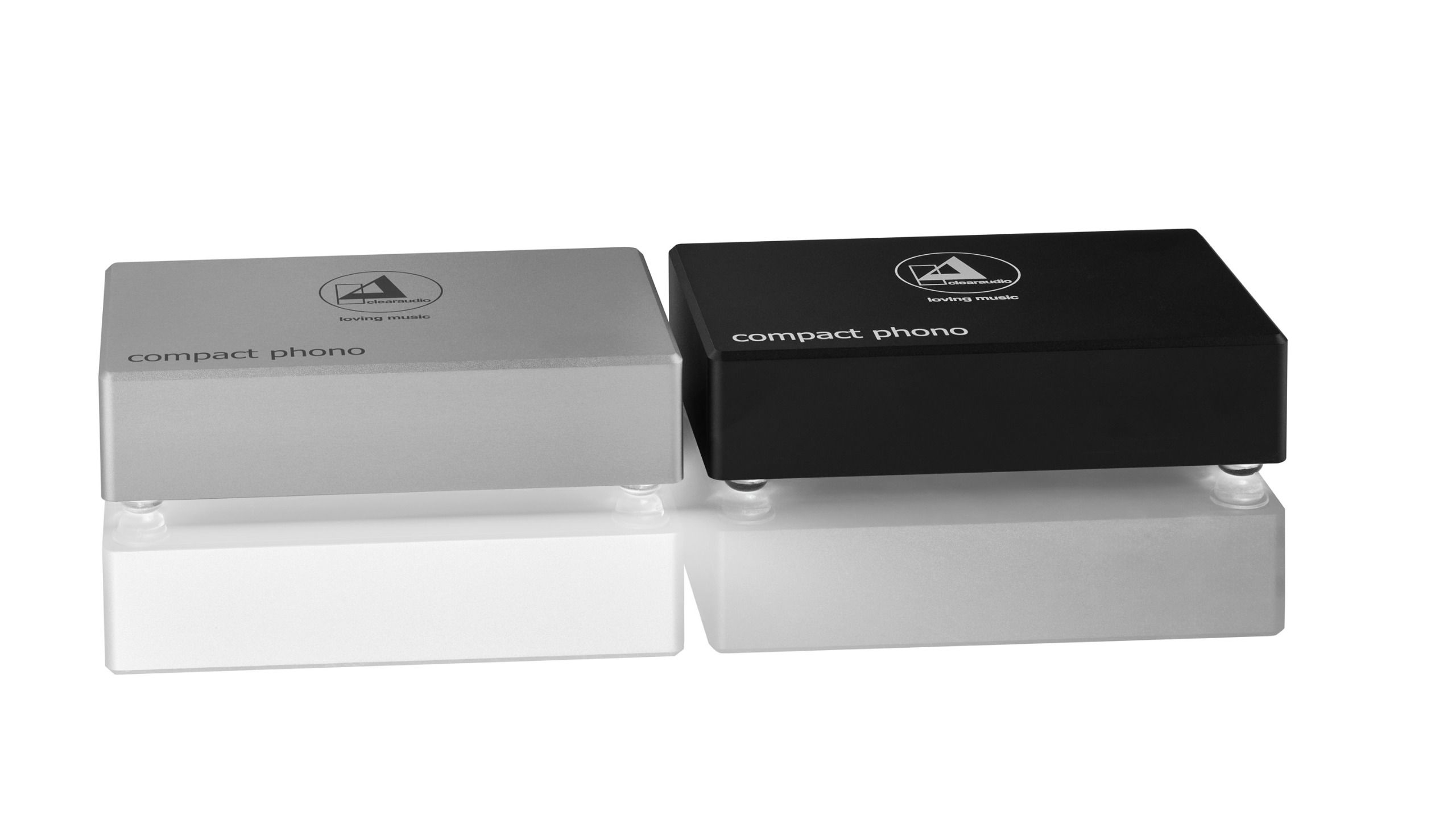 Clearaudio Compact Phono. A pocket-sized phono stage with a grown-up circuit