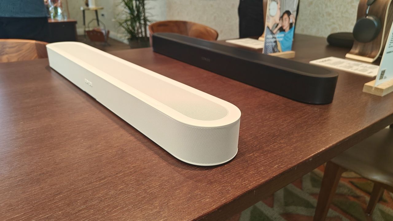 Sonos Beam Ultra. Nine drivers and a ceiling to aim at